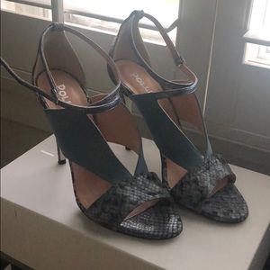 Blue POLLINI snake print and suede heels